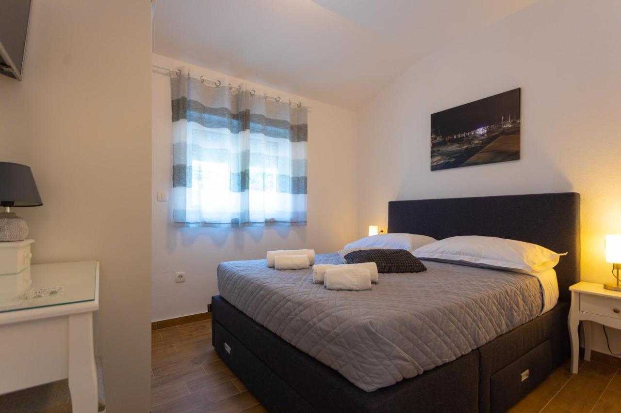 Apartments Jasa Deluxe Makarska Eksteriør bilde