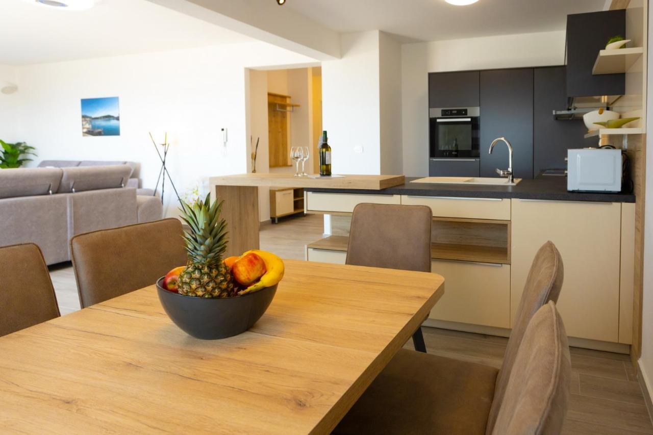 Apartments Jasa Deluxe Makarska Eksteriør bilde