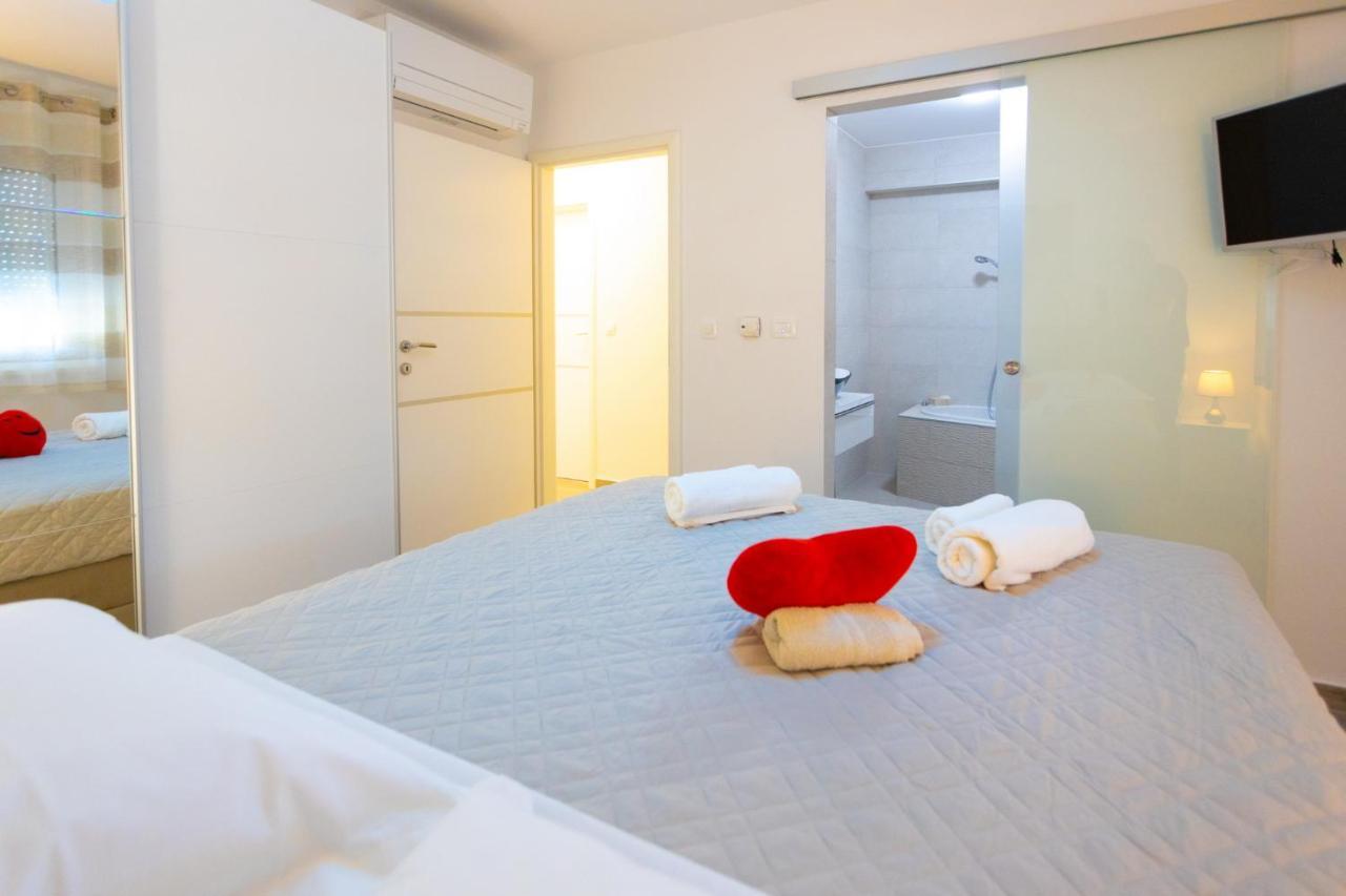 Apartments Jasa Deluxe Makarska Eksteriør bilde
