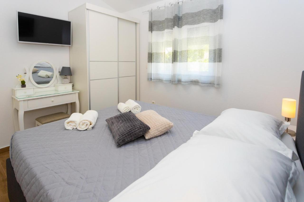 Apartments Jasa Deluxe Makarska Eksteriør bilde